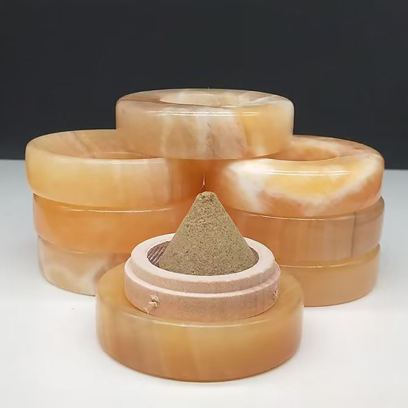 Herbal Wellness Massage - 250 กรัม สมุนไพรโมซาจากโกฐจุฬาลัมพาบริสุทธิ์ – สมุนไพรธรรมชาติสำหรับการนวดร่างกายเพื่อความอบอุ่น การผ่อนคลายด้วยการรมยา